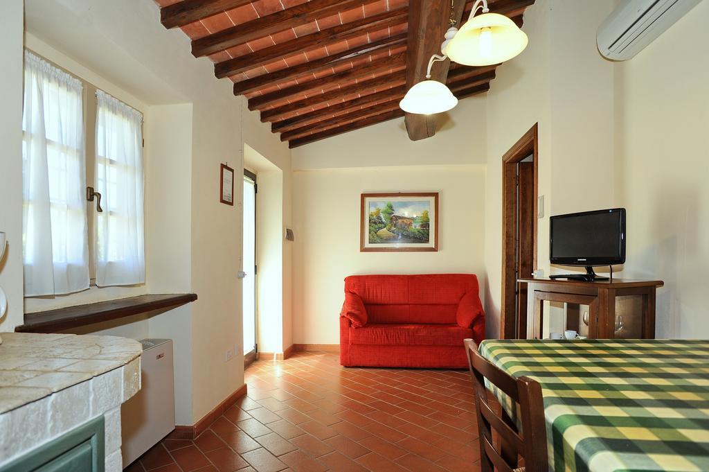 Aparthotel Erboli *
